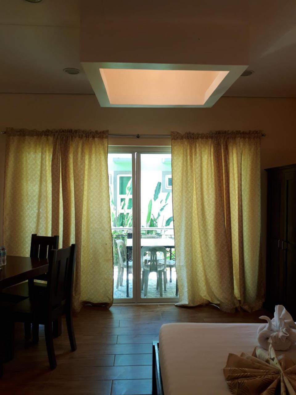 Sea Garden Resort Iloilo Pavia Exterior foto